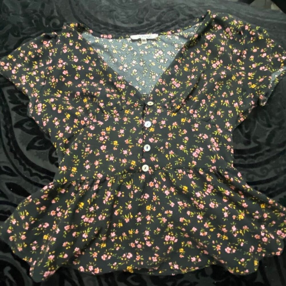 Hint of Blush Black Blouse